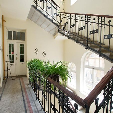 Antikvilla Apartman แซแก็ด ภายนอก รูปภาพ